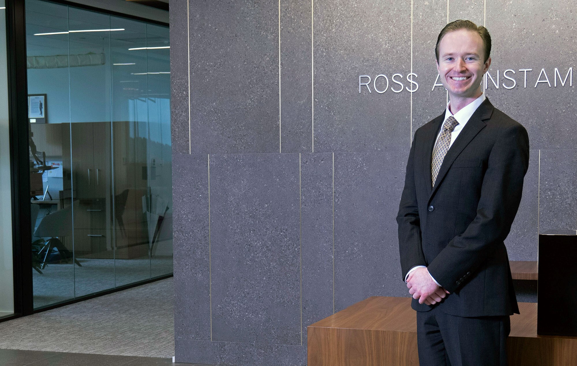 Nathaniel Whitthorne, Ross Aronstam & Moritz LLP Photo